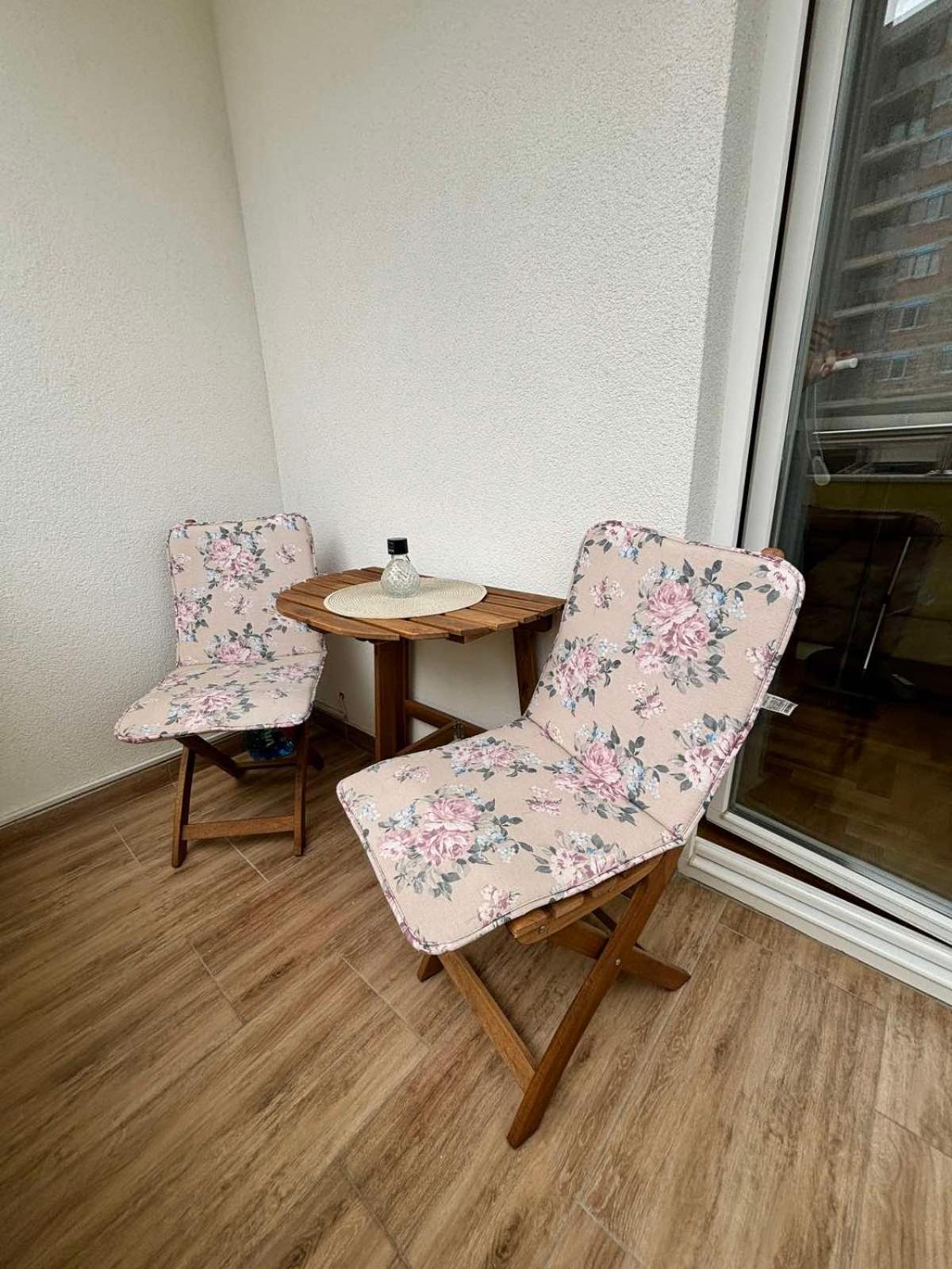 Apartman Samsara SJJ Exteriör bild